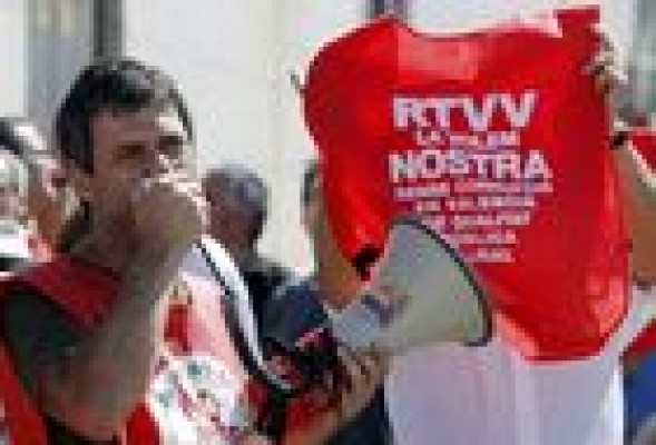 El comité de RTVV califica de limosna la propuesta de indemnización