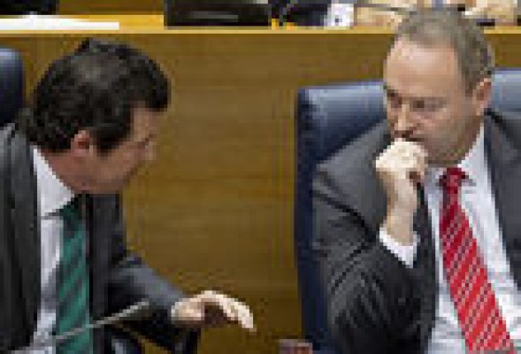 Alberto Fabra toma riesgos para mejorar la imagen del PP aunque se exponga a la ingobernabilidad