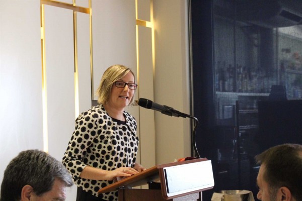 El Consell pide a Fomento una reunión con la gratuidad de la AP7 y el Plan de Cercanías de fondo