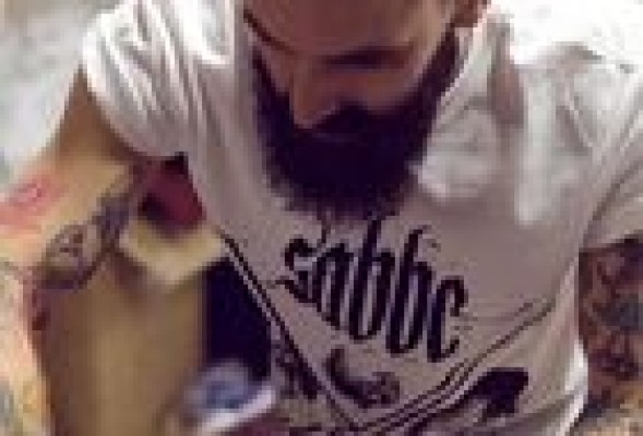 La fiebre por la barba inicia los ‘transplantes' en Nueva York