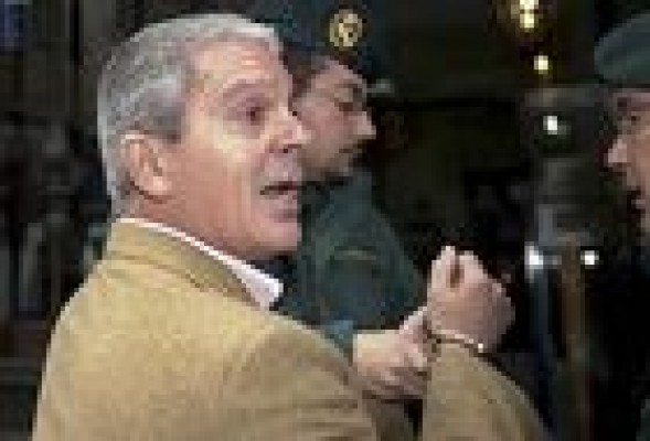 Crespo propuso a su hijo y al de Alberto Catalá para llevar el contrato entre Orange Market y Feria Valencia