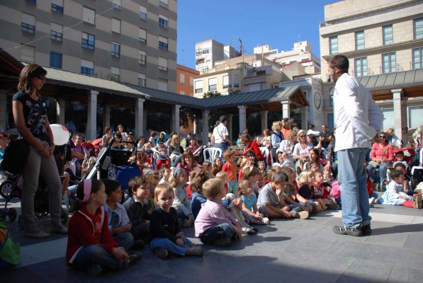 Un colectivo de madres defenderá en Castellón la lactancia como fuente de salud