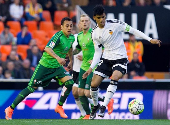 El Valencia vuelve a perder y se acerca al descenso