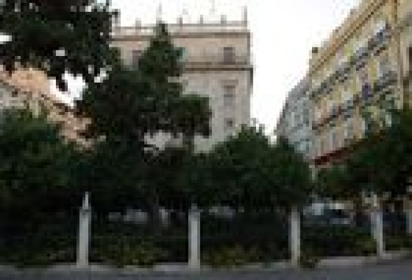 La deuda valenciana alcanza ya el 33% del PIB regional con 31.884 millones