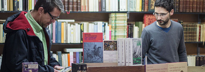 El ocaso de los bibliófilos determina el futuro de la feria del libro antiguo