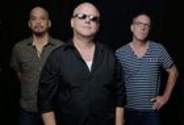 Pixies publicarán nuevo disco el 29 de abril, el primero de estudio en 23 años