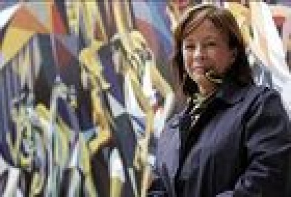 Marga Sanz se compromete a negociar con Compromís y PSPV un Consell progresista