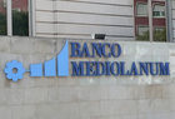 Banco Mediolanum dispara su beneficio anual y catapulta (más) su solvencia