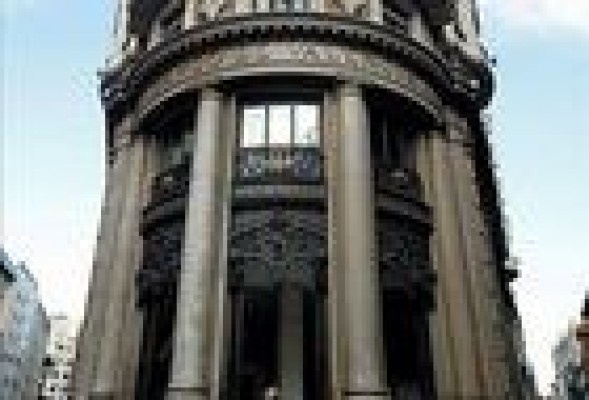 El número de sucursales se desploma a mínimos de 1991
