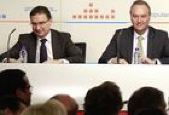 Alberto Fabra se reinvindica en privado: 