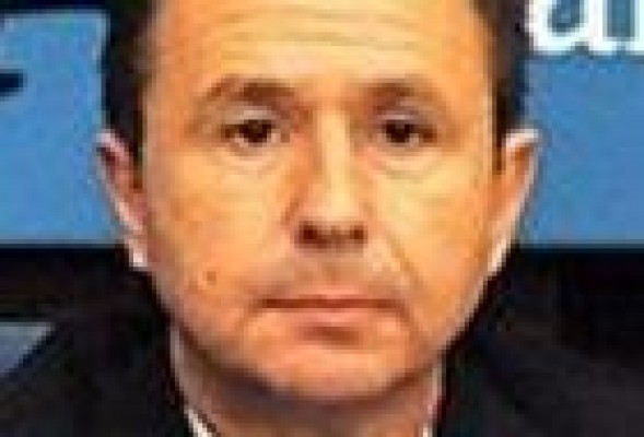 Aurelio Izquierdo señala a sus subordinados como responsables de la venta de preferentes