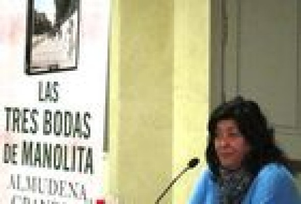 Almudena Grandes: 