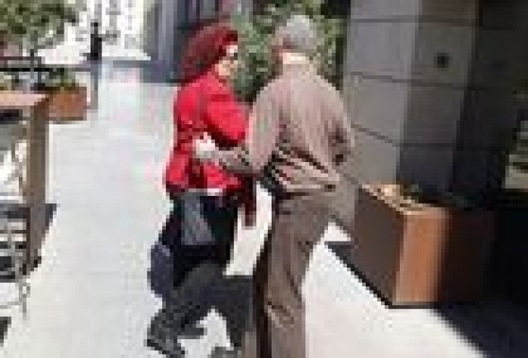 Y Císcar salió por la puerta de atrás: crónica del adiós de la directora del IVAM