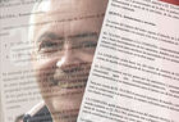 Los contratos secretos de Moreno: cláusulas abusivas y leoninas