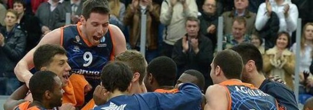 Valencia Basket arrolla al Nizhny y se mete en la final de la Eurocup