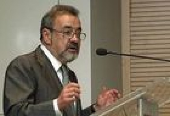 González pide que se deje negociar con 