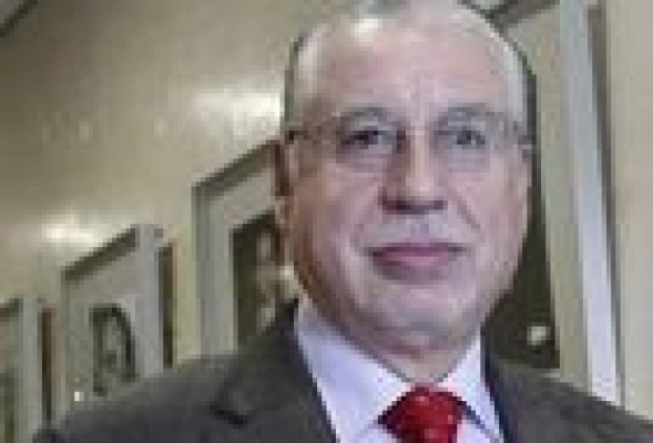 La recuperación de la industria ha de esperar