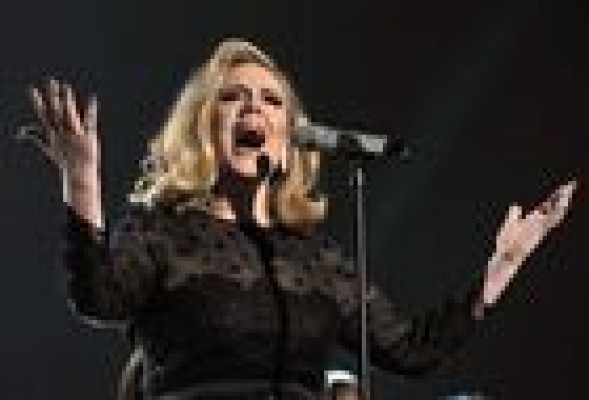Adele publicará nuevo disco este año