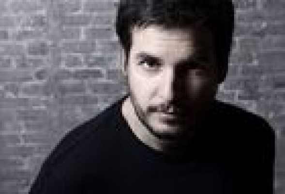 Pau Alabajos inicia hoy su gira europea