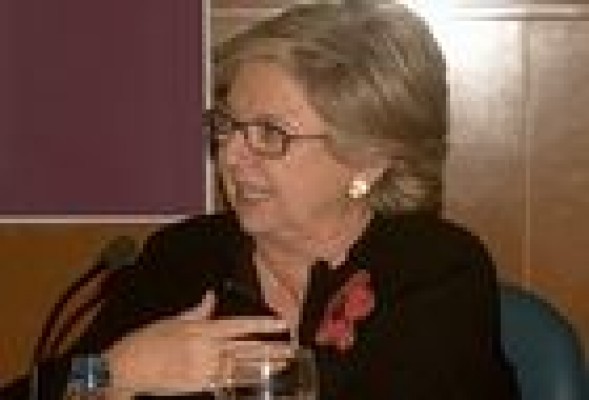 La Síndica de Greuges alienta a los dependientes a seguir reclamando ante el Consell