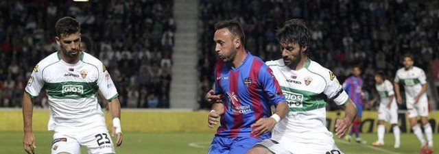 Crónica Elche CF 1-1 Levante UD