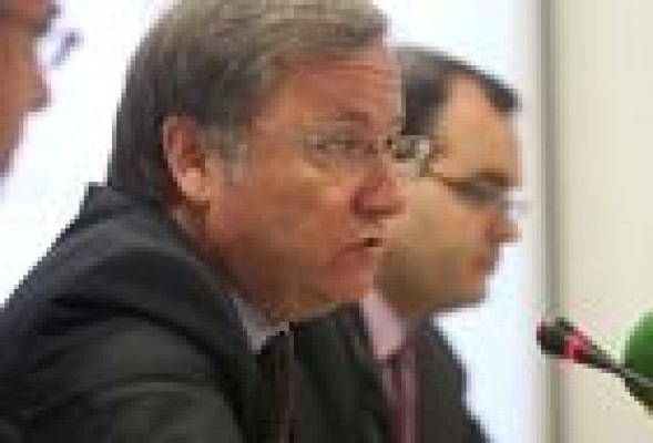 Hacienda insta al Ministerio a abordar la devolución de la paga extra de 2012