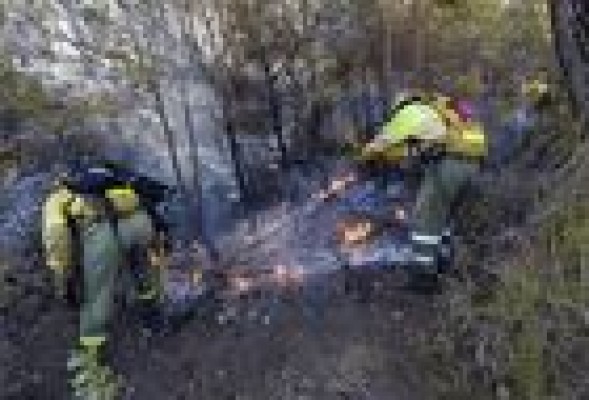 Tras Calicanto y Cullera, <strong>arde El Montgó</strong>