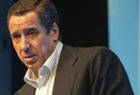 Zaplana llevará a Alperi a los tribunales por acusarle de estar detrás de su imputación