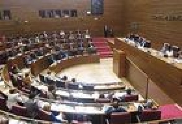 Los alcaldes de Lorcha y Polop sustituyen a Castedo y Díaz Alperi en las Corts