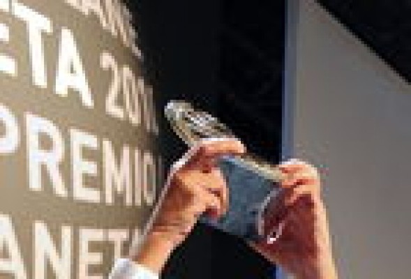 La burbuja cultural: premios y crítica en la era virtual