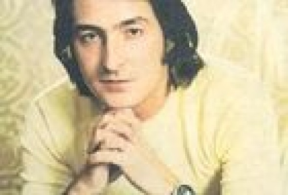 El descubridor y representante de Nino Bravo publica una biografía 