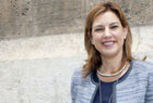 Paula Sánchez de León abrirá en Valencia una sucursal del despacho familiar de abogados