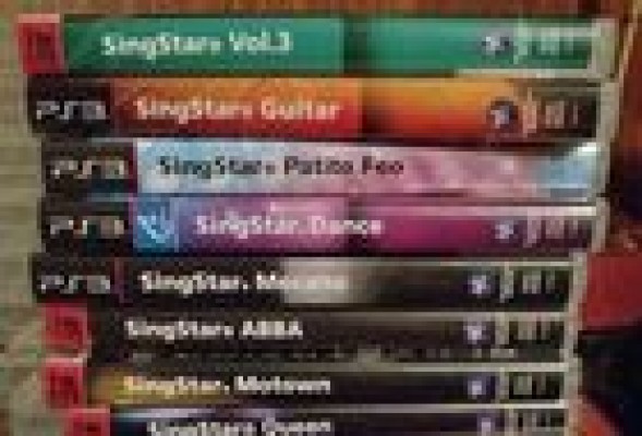 Todos los títulos de SingStar lanzados en sus diez años de vida