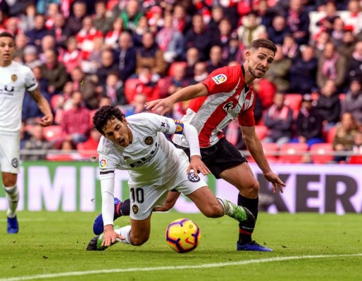 El Valencia se hunde empate tras empate