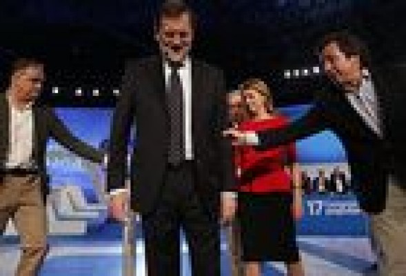 Mariano Rajoy anuncia un plan en septiembre para dinamizar al PP de cara a las autonómicas
