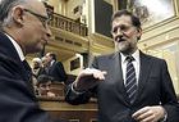 El déficit del Estado hasta abril bajó un 18 % hasta los 14.169 millones