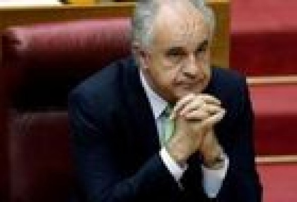 Blasco presenta su dimisión como diputado en el registro de Les Corts 