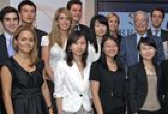 Cómo encontrar empleo en el extranjero siendo abogados