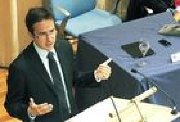El economista Conde-Ruiz propone calcular la pensión con toda la vida laboral
