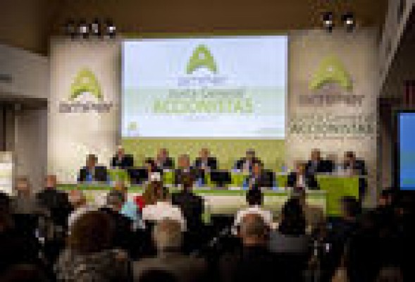 Emilanteos se hace con el 20% de Amper para su posterior venta a Slon Capital