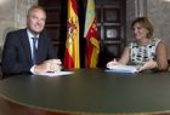 Fabra rectifica y sella la paz con los barones del PPCV tras dos años de guerra soterrada