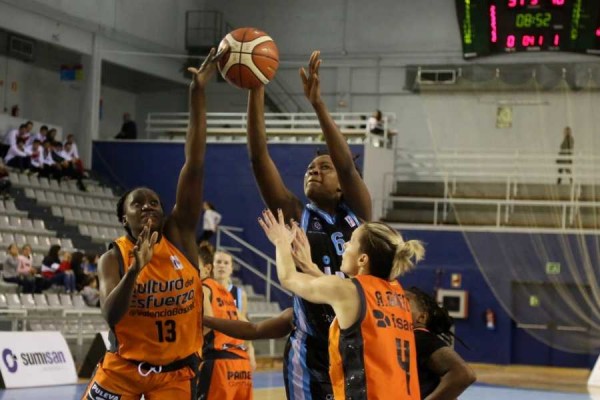 La primera victoria de la historia del Valencia Basket en Liga DIA llega en Guipúzcoa (62-65)