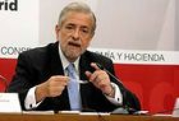 Beteta ayudará a Llombart a pagar a las farmacias