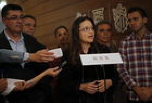Compromís no asistirá al pleno de Les Corts que sancionará a Mònica Oltra