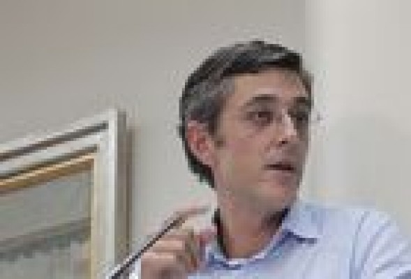 Madina aspira a liderar el PSOE para iniciar 