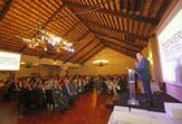 Los ingenieros industriales congregan a 450 personas en su cena de compañerismo
