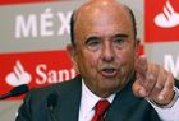 Botín defiende al Banco de España y culpa a las cajas del origen de la crisis