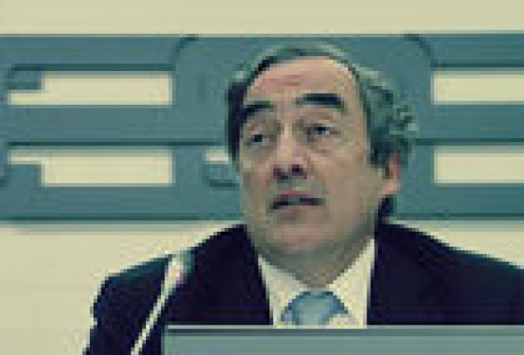 <em>Cierto olor a cloaca en algunas patronales</em>