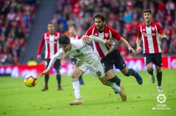 Las contradicciones se apoderan del Valencia