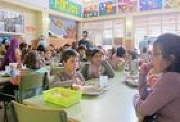 Educación convoca becas de transporte escolar que otorgarán hasta 613,13 euros 